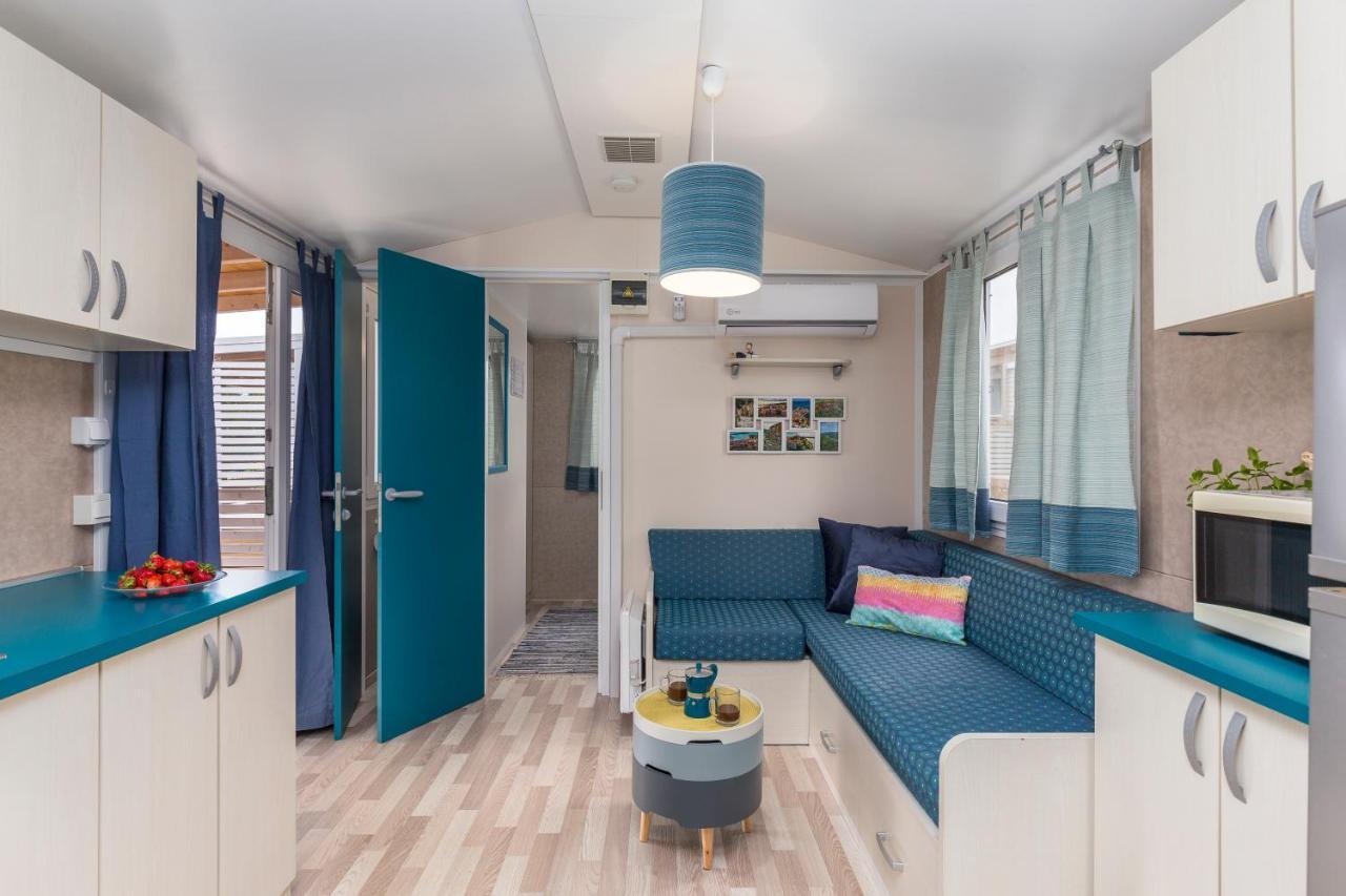 Tar-Vabriga West Coast Mobilhome With Xxl Terrace מראה חיצוני תמונה